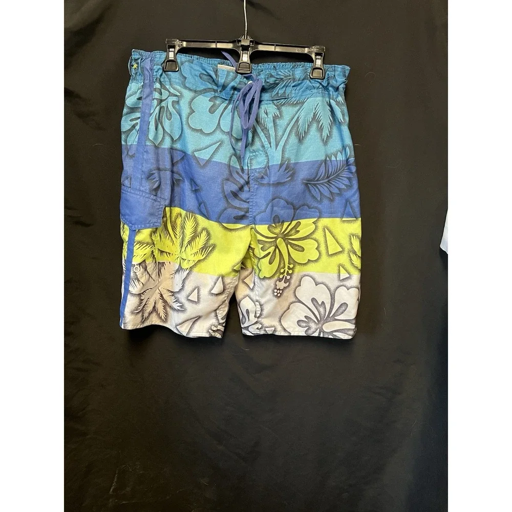 Laguna B these trunks